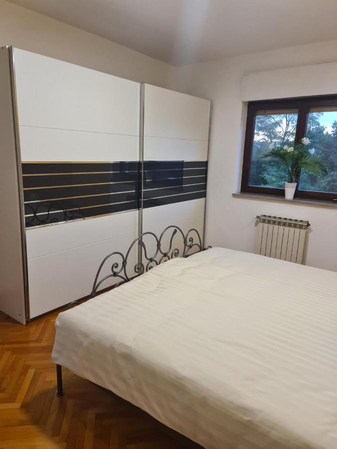 Amore Koper Apartment Luaran gambar