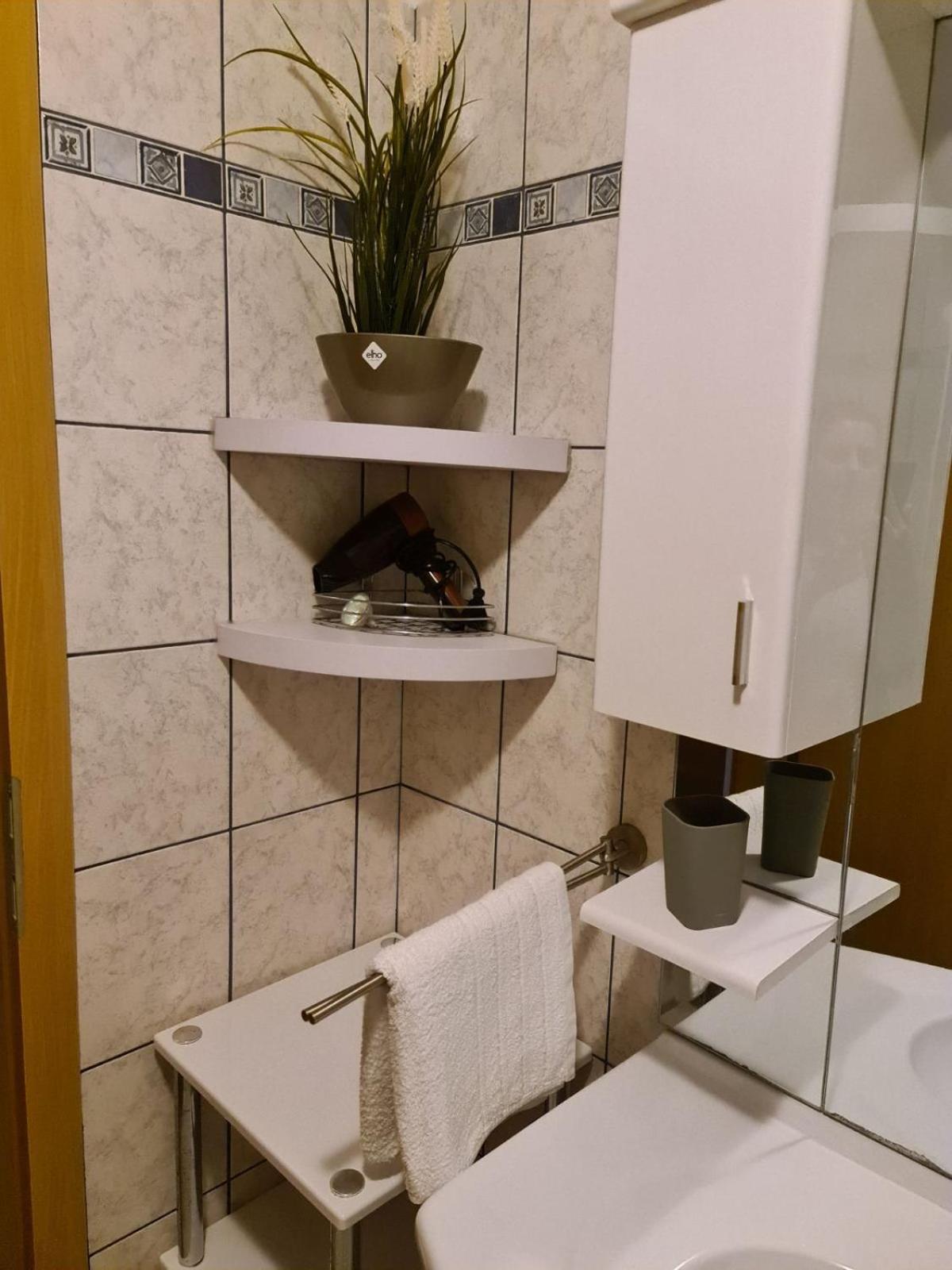 Amore Koper Apartment Luaran gambar