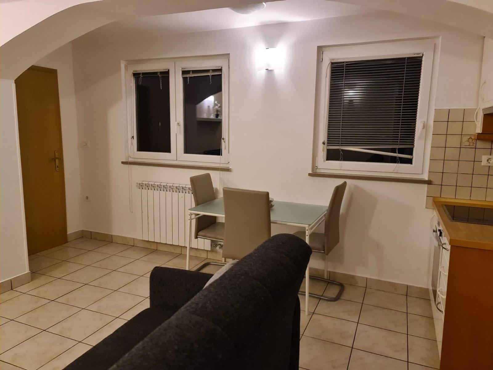 Amore Koper Apartment Luaran gambar