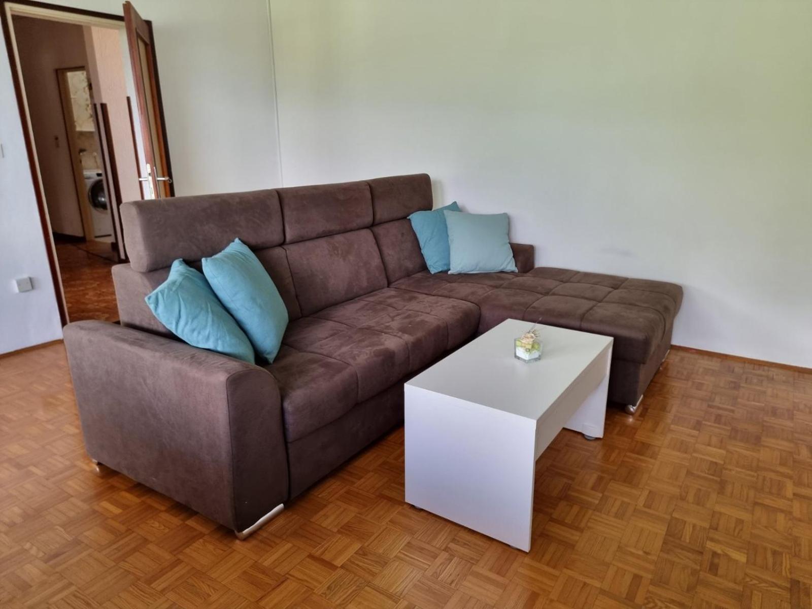 Amore Koper Apartment Luaran gambar